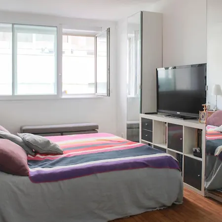 Spacious Cocoon 2 Steps From The Eiffel Tower * París